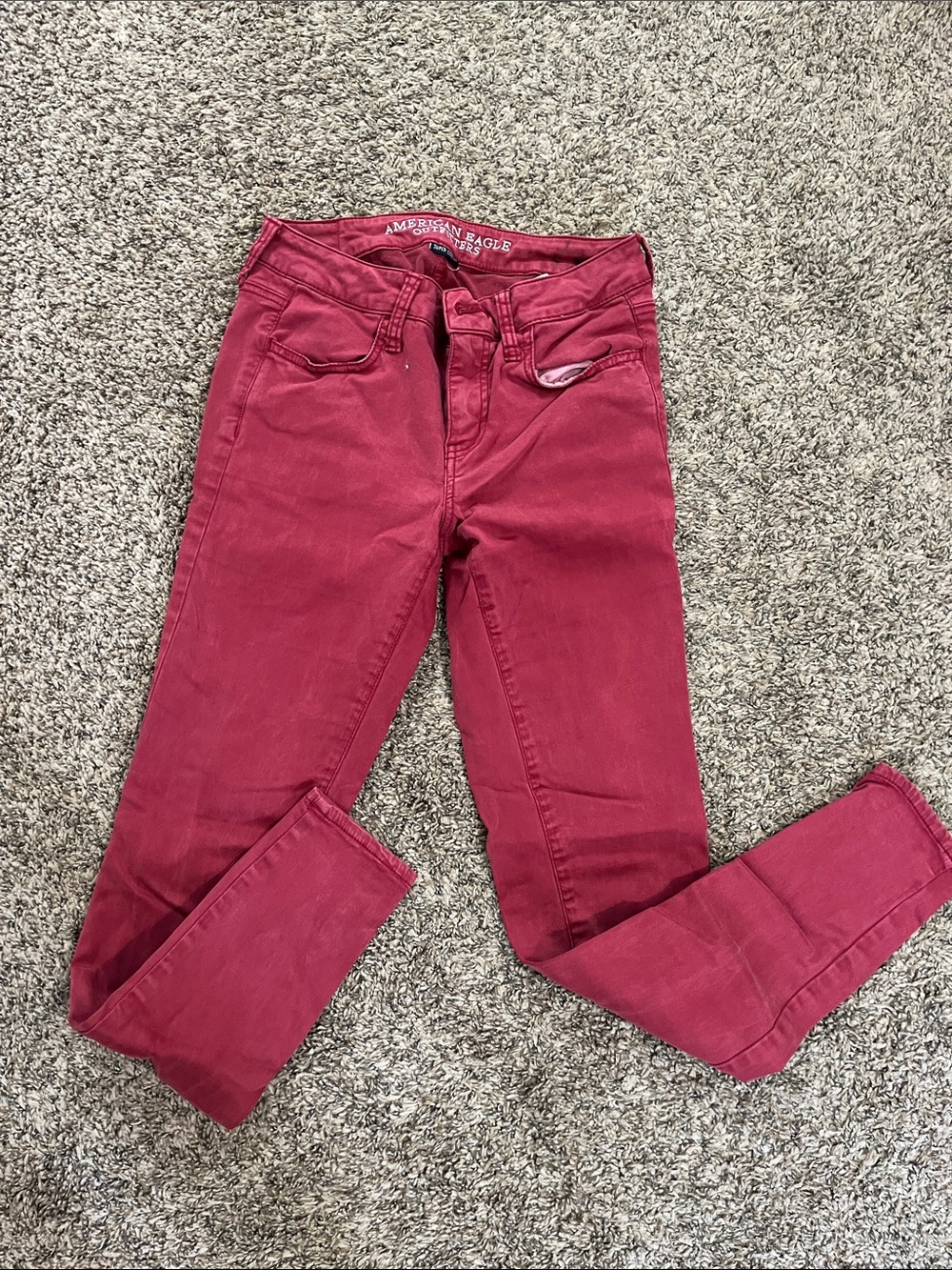 🇺🇸 American Eagle Outfitters Burgundy Skinny Jeans
